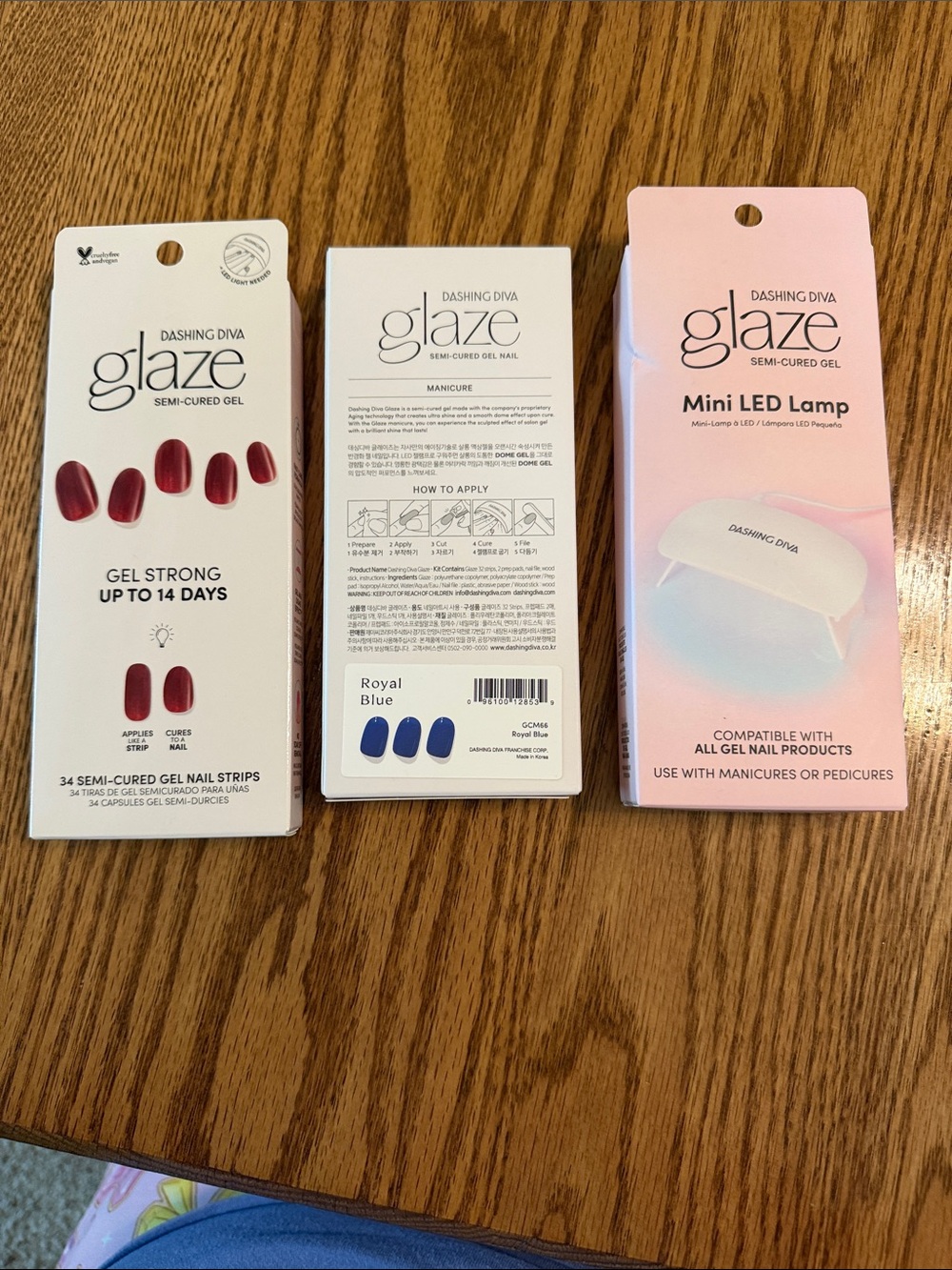 Dashing Diva Glaze Gel Nail Strips & Mini LED Lamp - Pink & Royal Blue